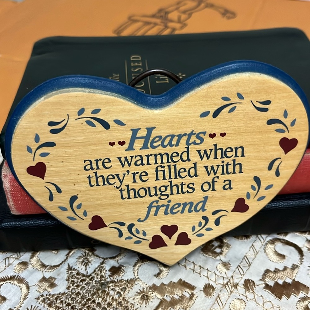 “Friends” Decor Bundle - Picture 6 of 9